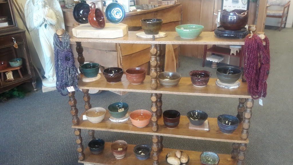 Muddy Rose Pottery | 2475 Brodhead Rd, Aliquippa, PA 15001, USA | Phone: (412) 583-0764