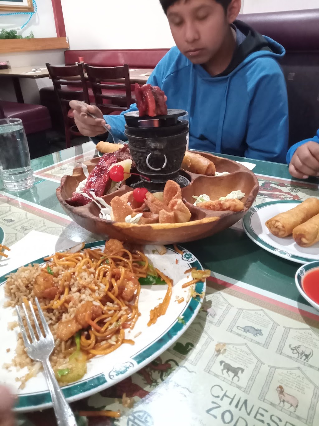 China Garden Restaurant | 3245 US-50, Cañon City, CO 81212, USA | Phone: (719) 276-1888