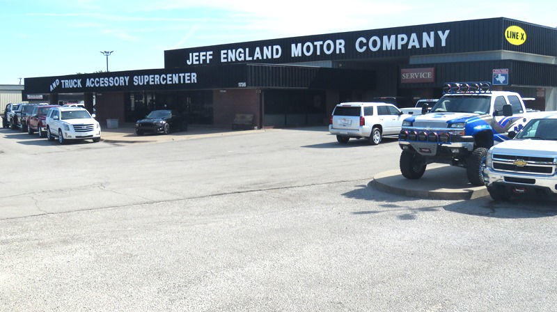 Jeff England Castrol Quick Lube | 1736 N Main St, Cleburne, TX 76033 | Phone: (817) 558-4466