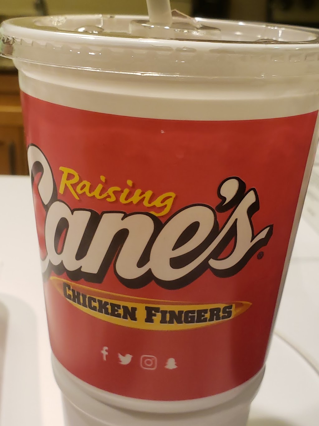 Raising Canes Chicken Fingers | 15698 Manchester Rd, Ellisville, MO 63011, USA | Phone: (636) 527-0903