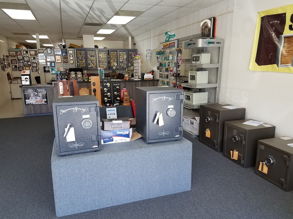 Lees Lock & Safe | 386 N El Camino Real, Encinitas, CA 92024, USA | Phone: (760) 753-5625 Lees Lock & Safe | 386 N El Camino Real, Encinitas, CA 92024, USA | Phone: (760) 753-5625