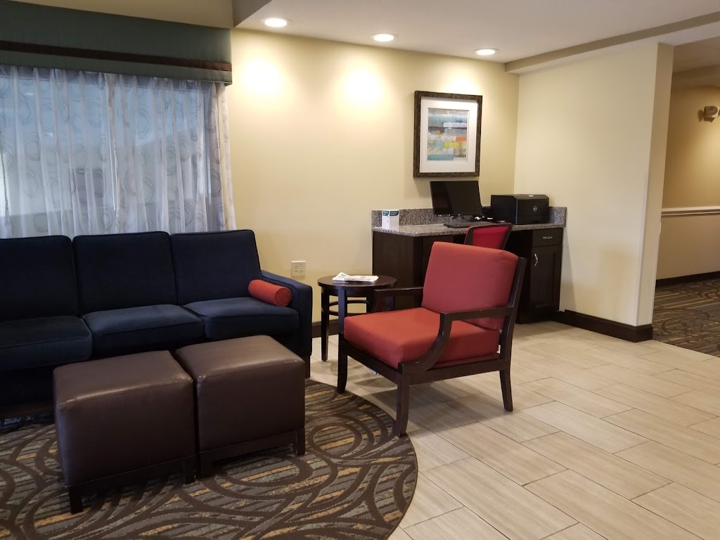 Comfort Inn Mount Airy | 1293 Newsome St, Mt Airy, NC 27030, USA | Phone: (336) 783-0008