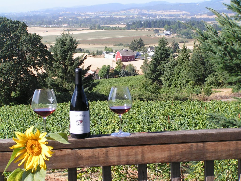 Yamhill Vineyards Bed and Breakfast | 7950 NE Cooper Ln, Yamhill, OR 97148, USA | Phone: (503) 662-3840