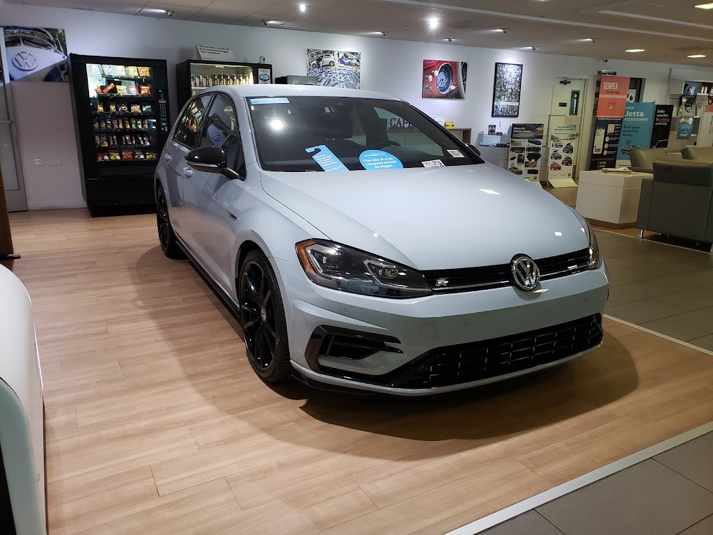 Serramonte Volkswagen | 711 Serramonte Blvd, Colma, CA 94014, USA | Phone: (650) 880-3939