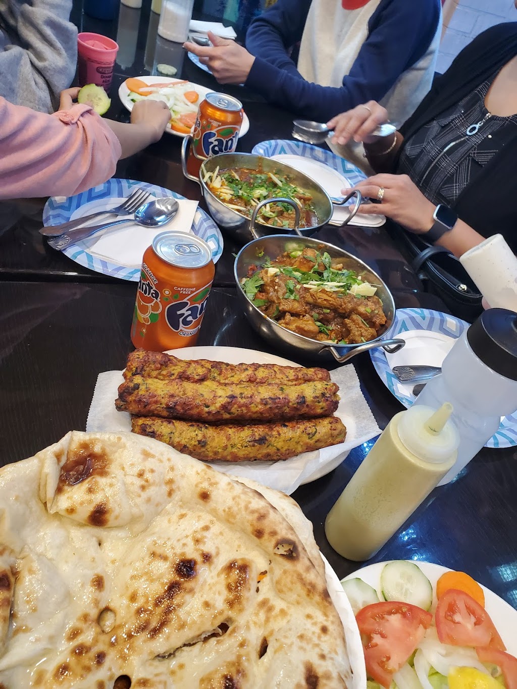 Halal Chandni chowk | 2570 Bronxwood Ave, Bronx, NY 10469, USA | Phone: (718) 325-5859