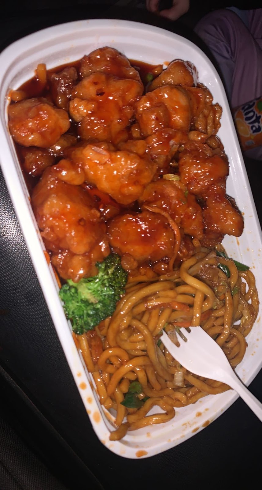 Hut Wok | 40051 LA-42 g, Prairieville, LA 70769, USA | Phone: (225) 622-7778