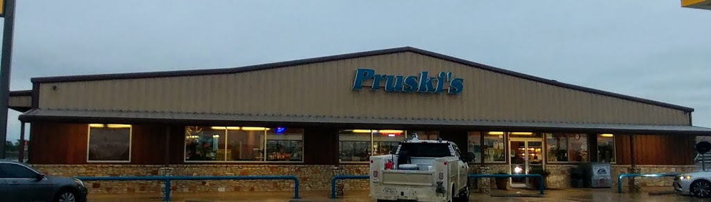 Pruskis Service Station | 8844 Texas Hwy 123, Stockdale, TX 78160, USA | Phone: (830) 745-2626