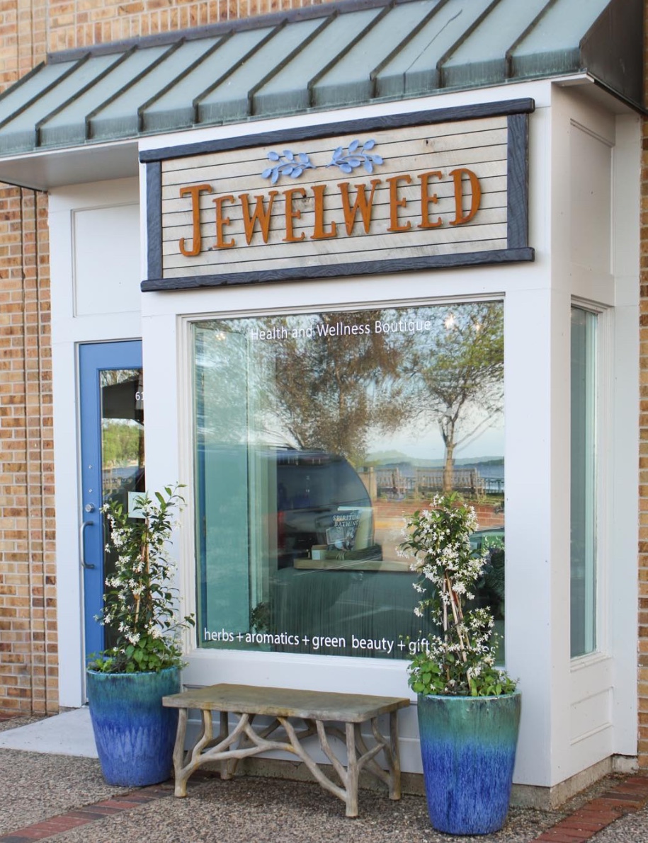 Jewelweed | 611 Lake St E, Wayzata, MN 55391, USA | Phone: (952) 476-7631