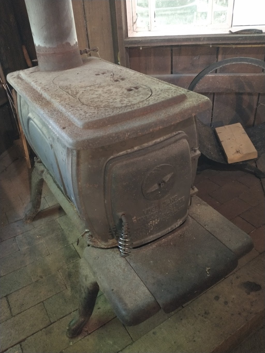 Creekside Maple | 16767 Swine Creek Rd, Middlefield, OH 44062, USA | Phone: (440) 632-9241