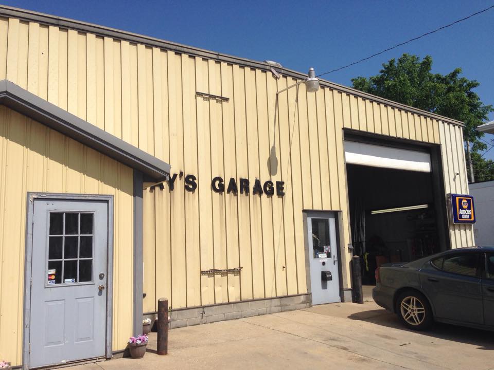 Rays Garage | 128 S Main St, Creston, OH 44217, USA | Phone: (330) 435-6668