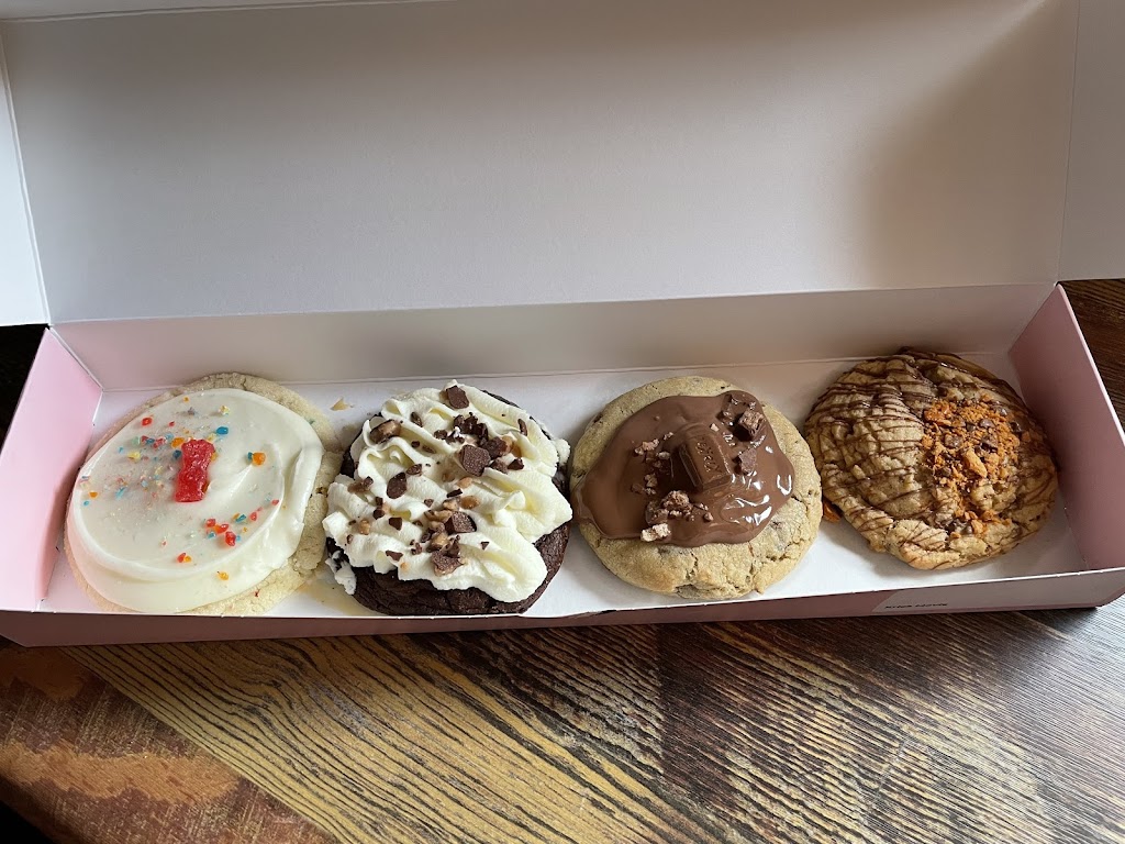 Crumbl Cookies - Castle Rock | 323 Metzler Dr Ste 102, Castle Rock, CO 80108, USA | Phone: (720) 466-3009
