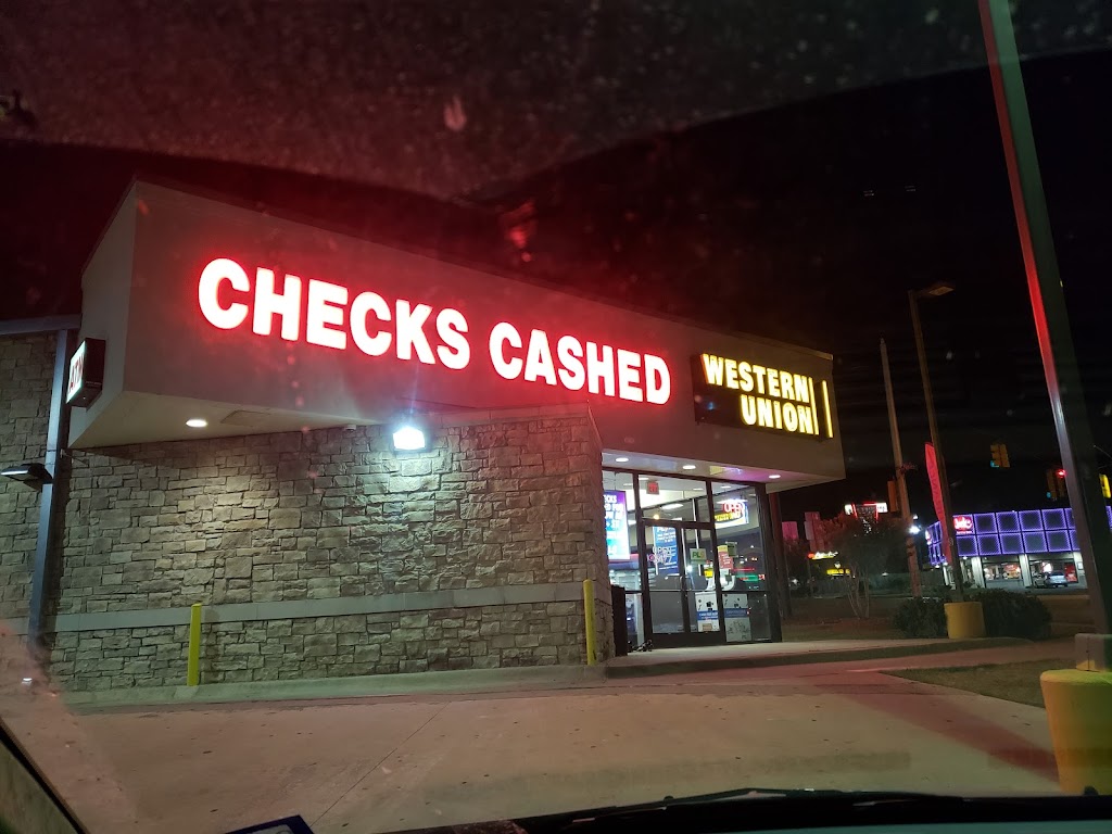 PLS Check Cashers | 2737 N Main St, Fort Worth, TX 76164, USA | Phone: (817) 887-2028