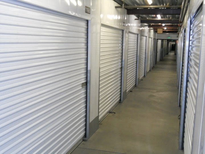 Madison Squares Self Storage Anaheim | 2845 W Lincoln Ave, Anaheim, CA 92801, USA | Phone: (714) 827-9200