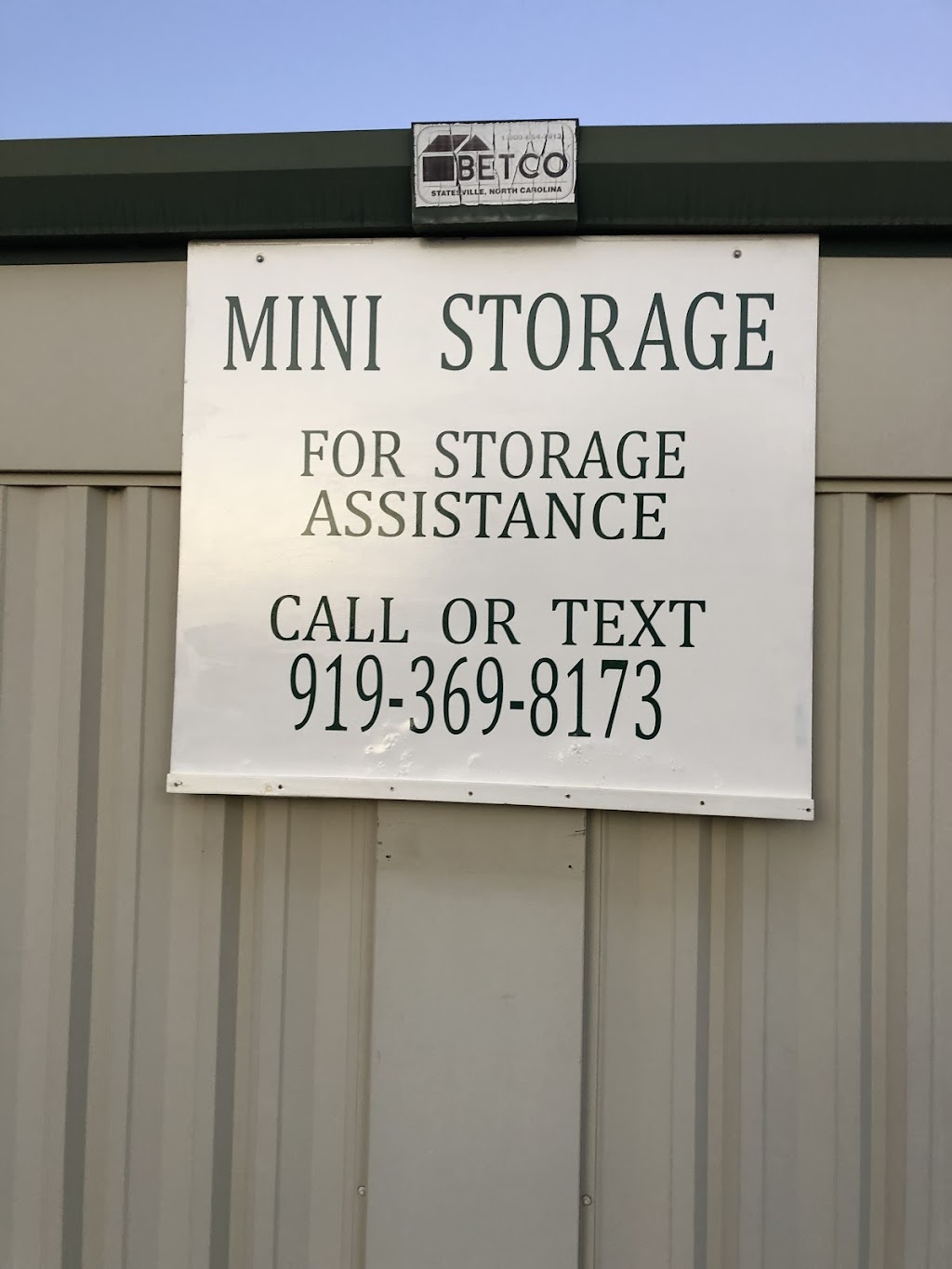 Boyettes’ Loop Road Mini Storage | 611 Loop Rd, Clayton, NC 27527, USA | Phone: (919) 369-8173