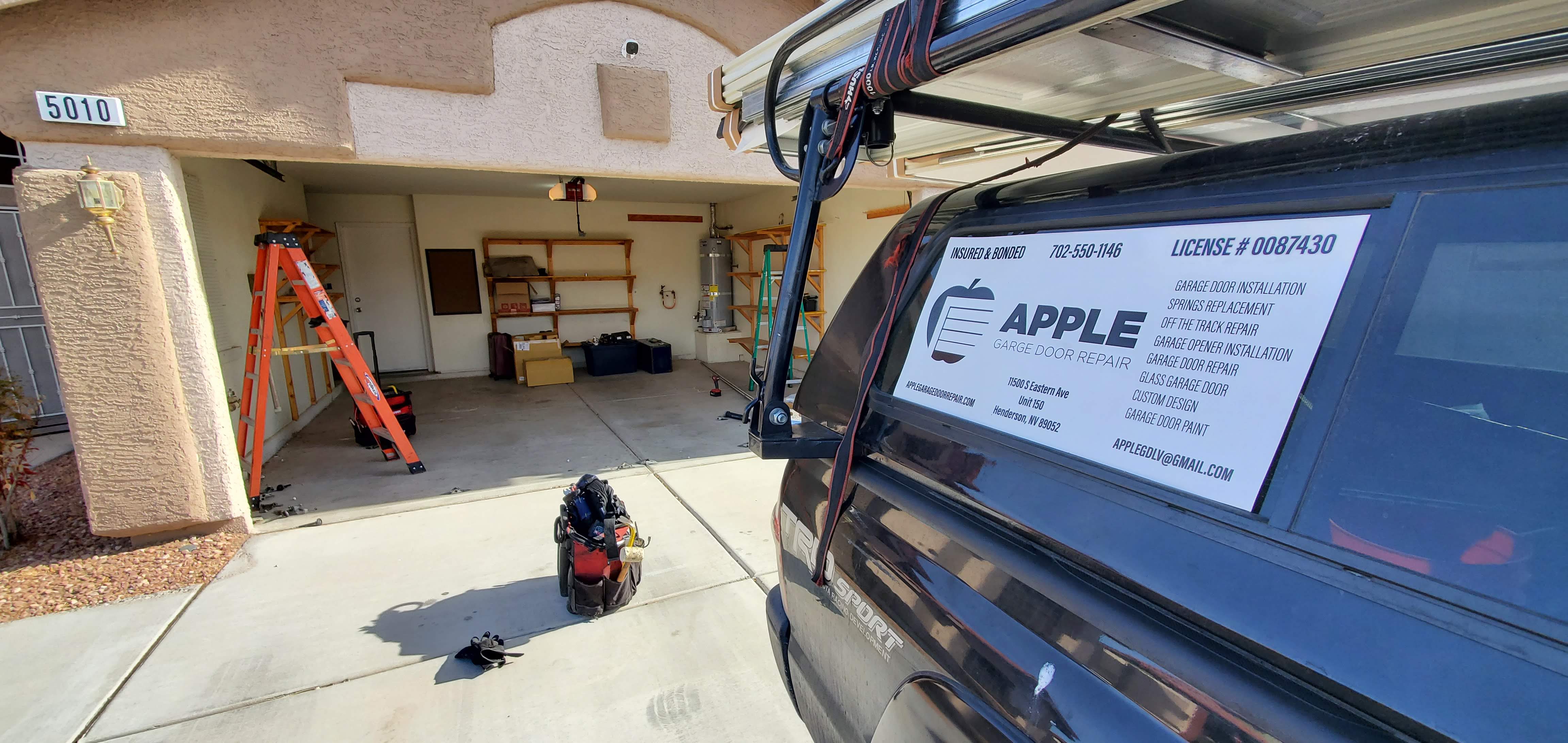 Apple garage door repair | 11500 S Eastern Ave Unit 150, Henderson, NV 89052, United States | Phone: (702) 550-1146