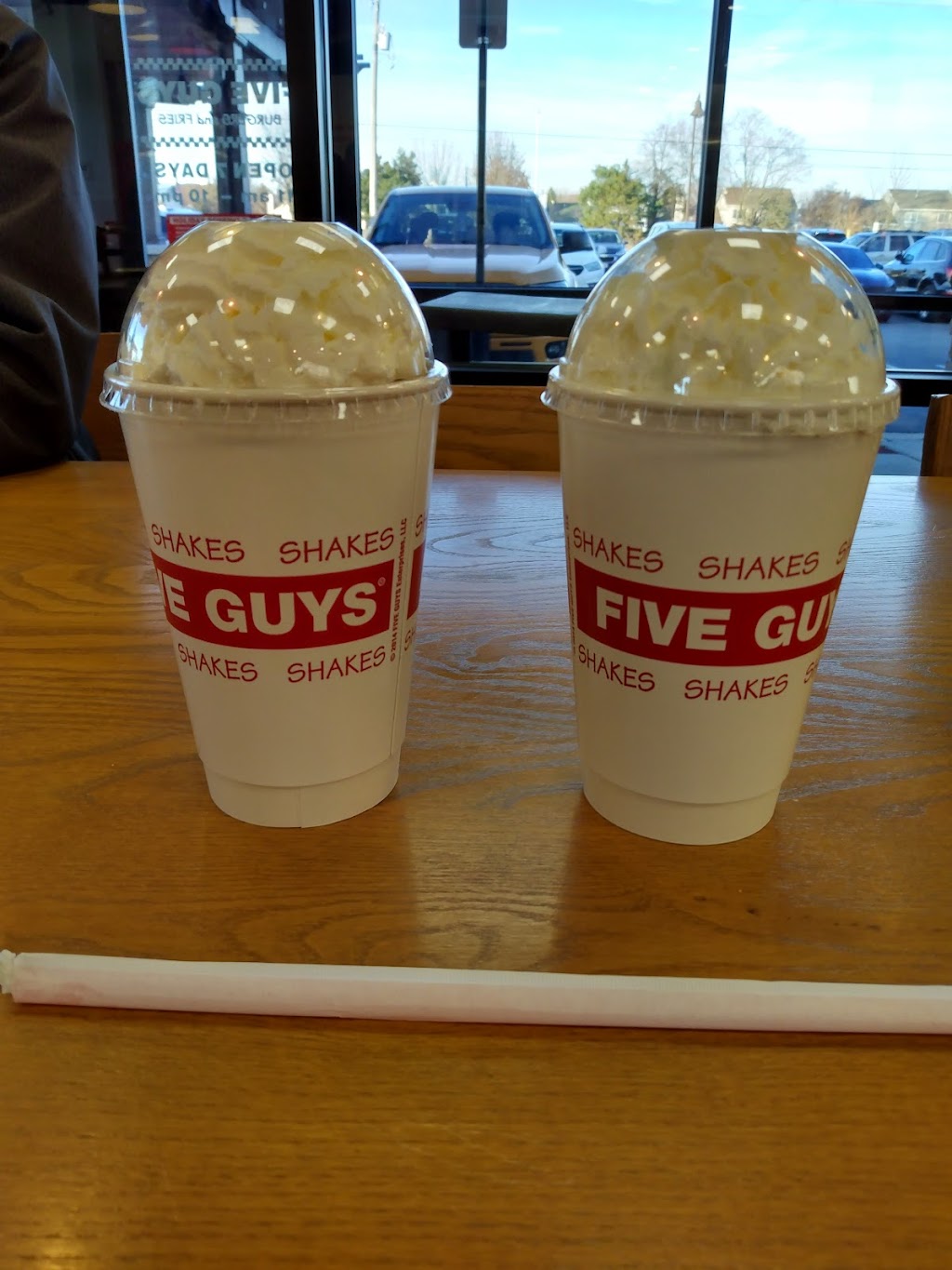 Five Guys | 9330 76th St, Pleasant Prairie, WI 53158, USA | Phone: (262) 564-5625