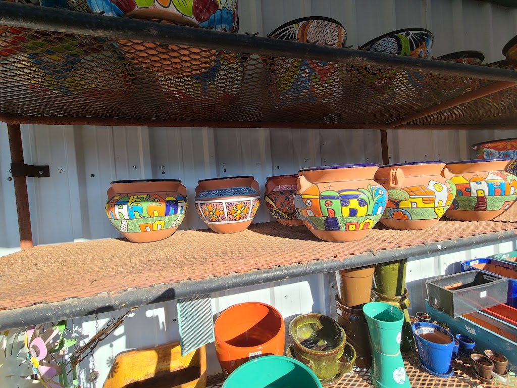 Home & Country Pottery | 128 Vista W, Pipe Creek, TX 78063, USA | Phone: (830) 688-0454