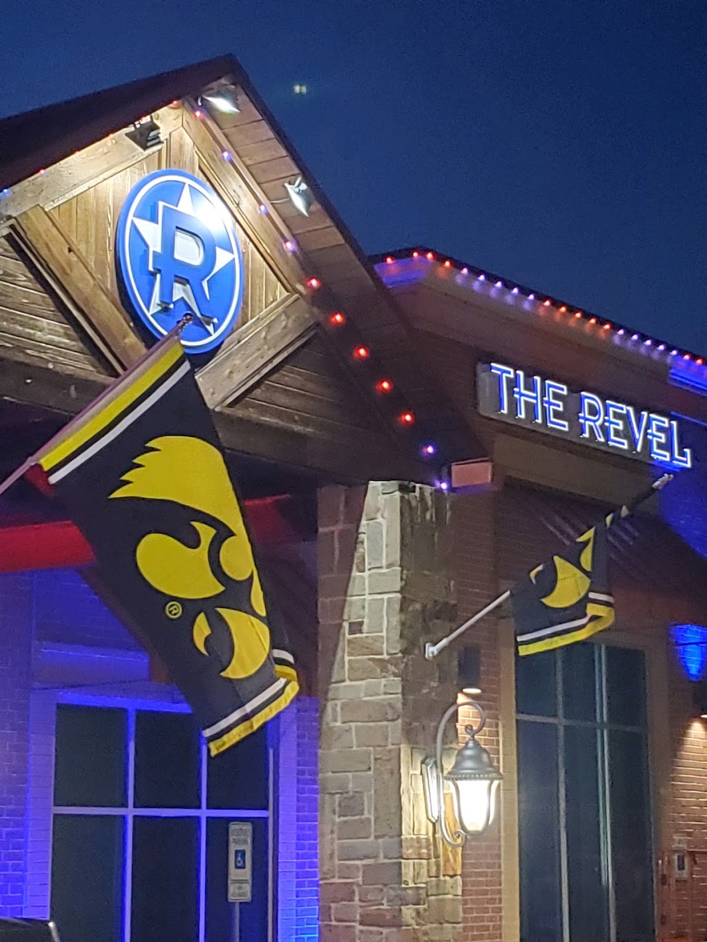 The Revel Patio Grill | 9305 Preston Rd, Frisco, TX 75033, USA | Phone: (469) 384-7700