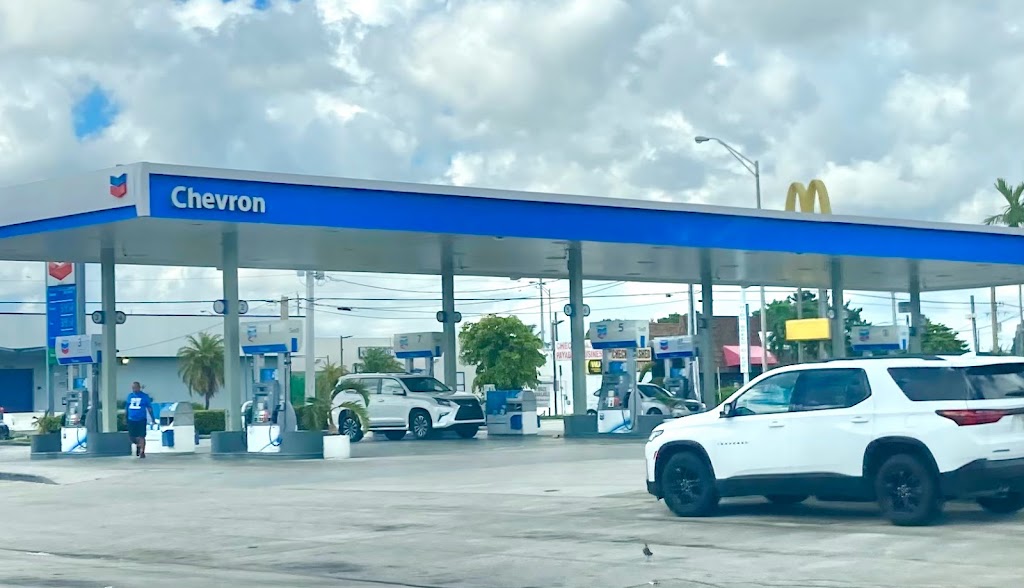 Chevron | 1025 E 9th St, Hialeah, FL 33010, USA | Phone: (305) 863-0333