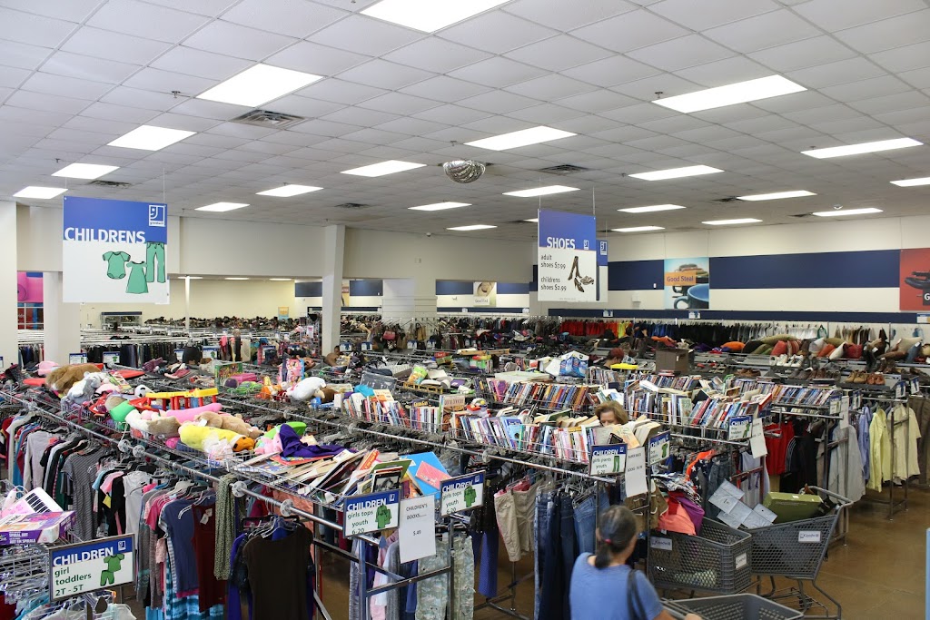 Goodwill Store - Lamar | 901 W Lamar Blvd, Arlington, TX 76012, USA | Phone: (817) 987-6986