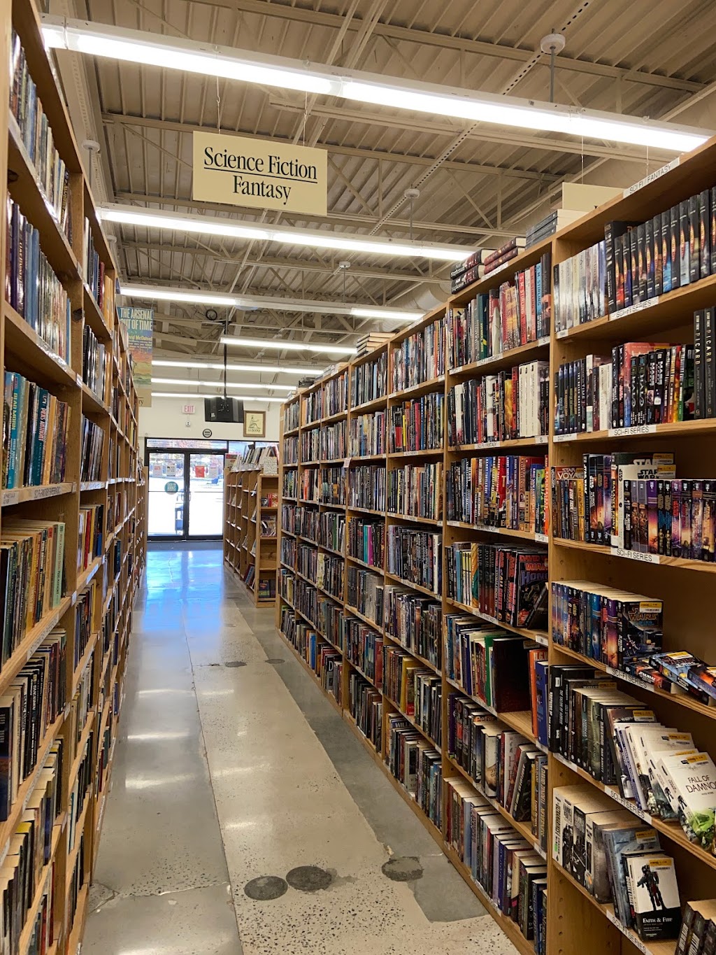 Half Price Books | 1205 Johnson Ferry Rd, Marietta, GA 30068, USA | Phone: (770) 565-3337