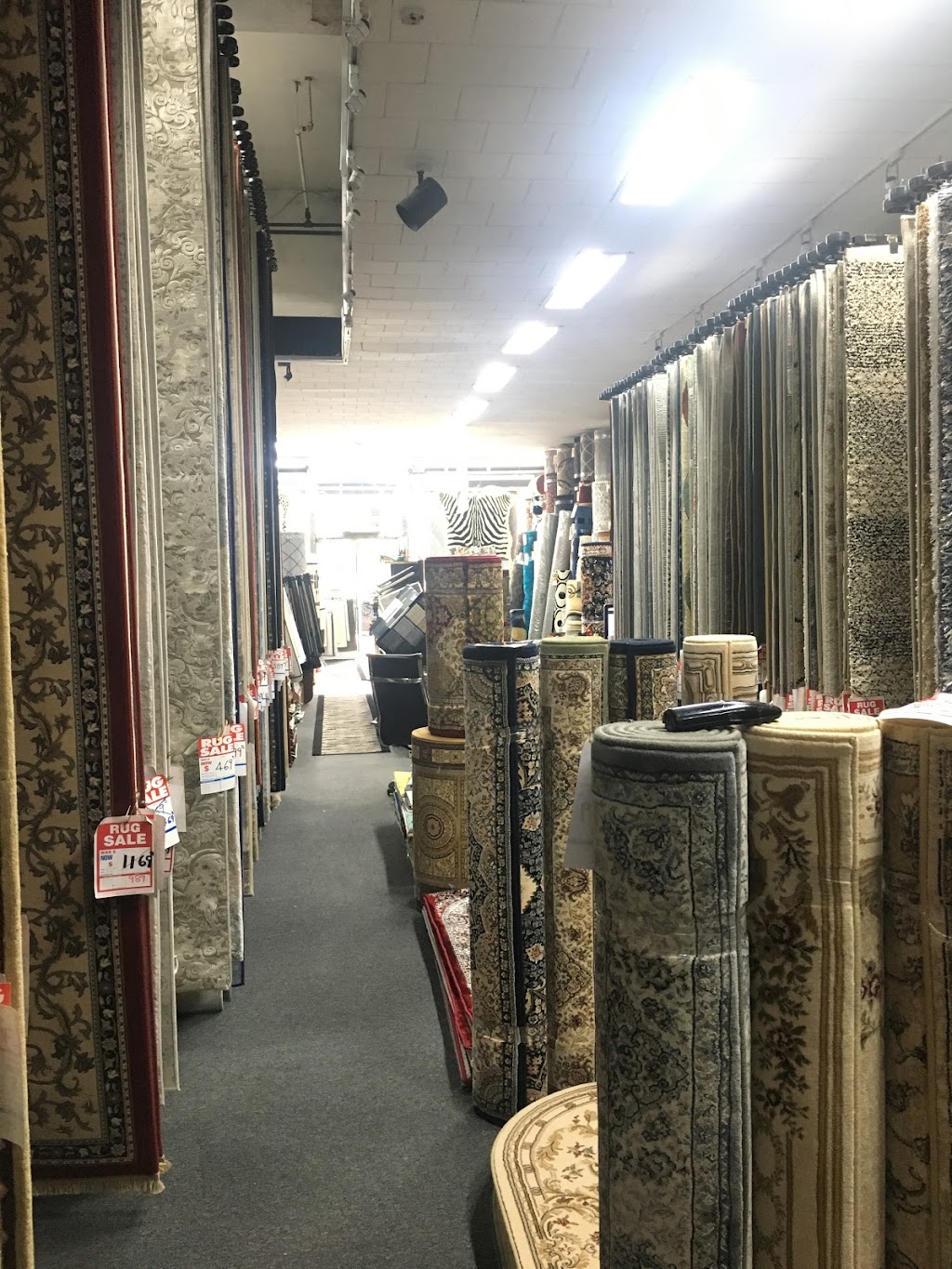 Rainbow Carpet And Rug | Queens Boulevard, Forest Hills, NY 11375, USA | Phone: (718) 275-0300