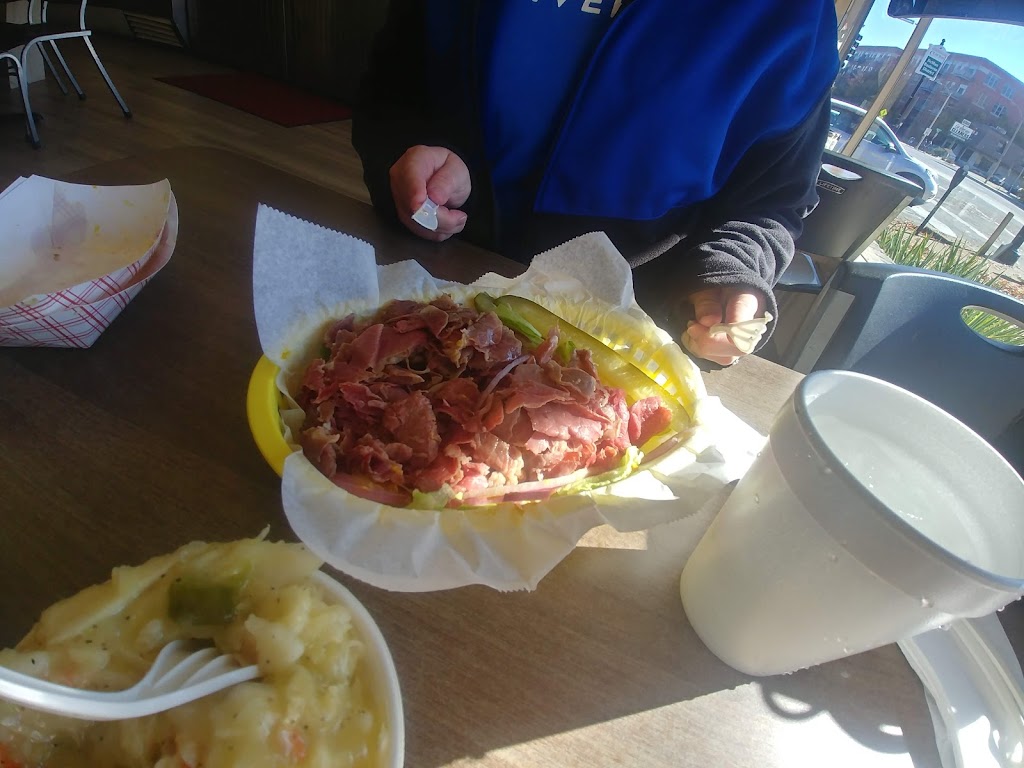 Carls Deli | 6401 Clayton Rd, St. Louis, MO 63117, USA | Phone: (314) 721-2393