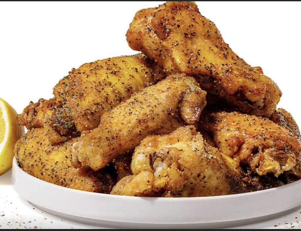 Jolenes Wings & Beer | 19359 Stevens Creek Blvd, Cupertino, CA 95014, USA | Phone: (408) 359-4690