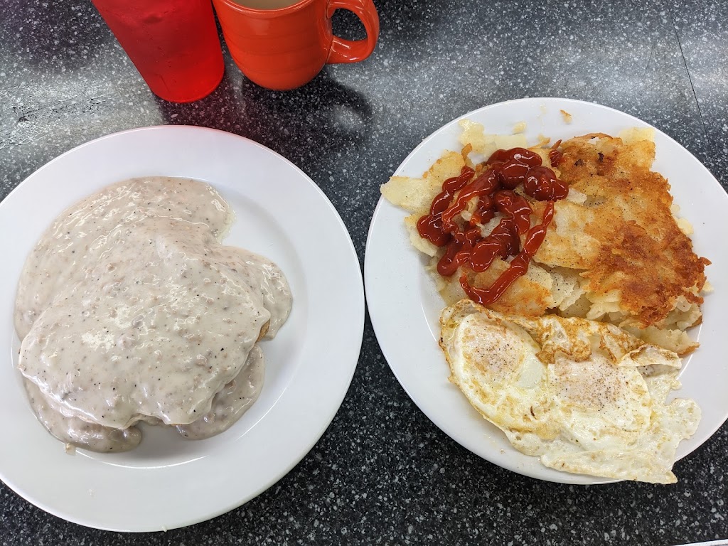 Pam & Als Diner - Clyde, OH | 222 W McPherson Hwy, Clyde, OH 43410, USA | Phone: (419) 547-9947