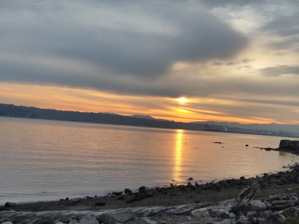 Point Defiance Marina Tackle Shop | 5912 N Waterfront Dr, Tacoma, WA 98407, USA | Phone: (253) 404-3960