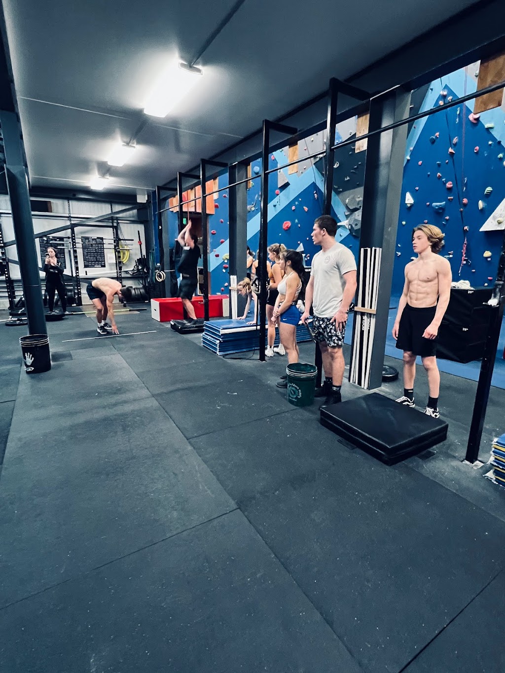 Denali Fitness | 1080 Wasilla-Fishhook Rd, Wasilla, AK 99654, USA | Phone: (907) 373-3488