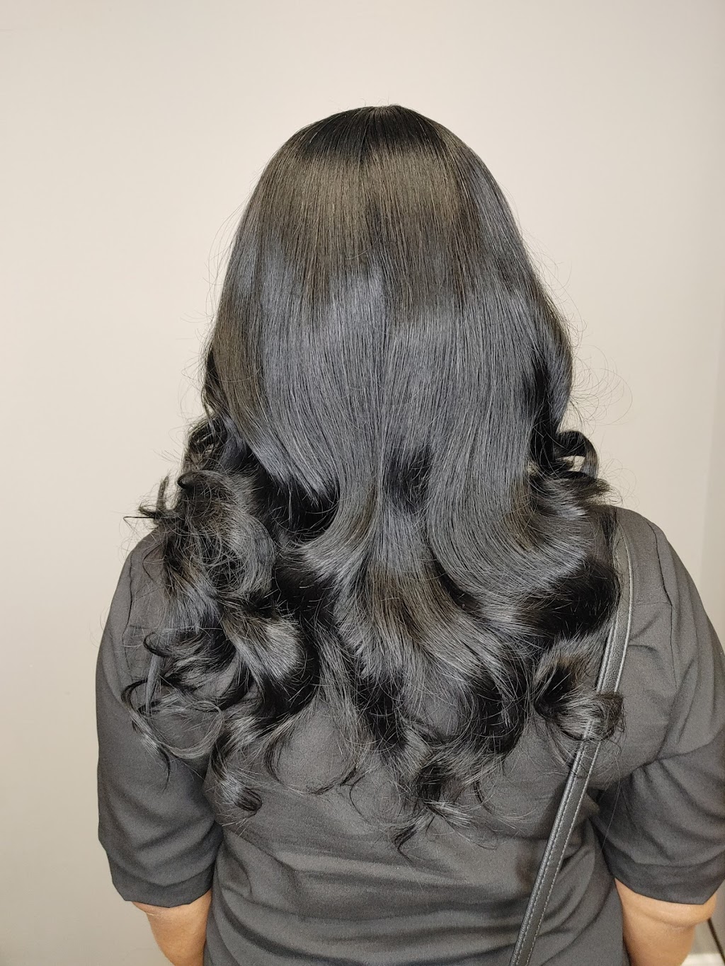 STYLES BY ANGIE | 5135 Mayfield Rd, Lyndhurst, OH 44124, USA | Phone: (440) 319-6238