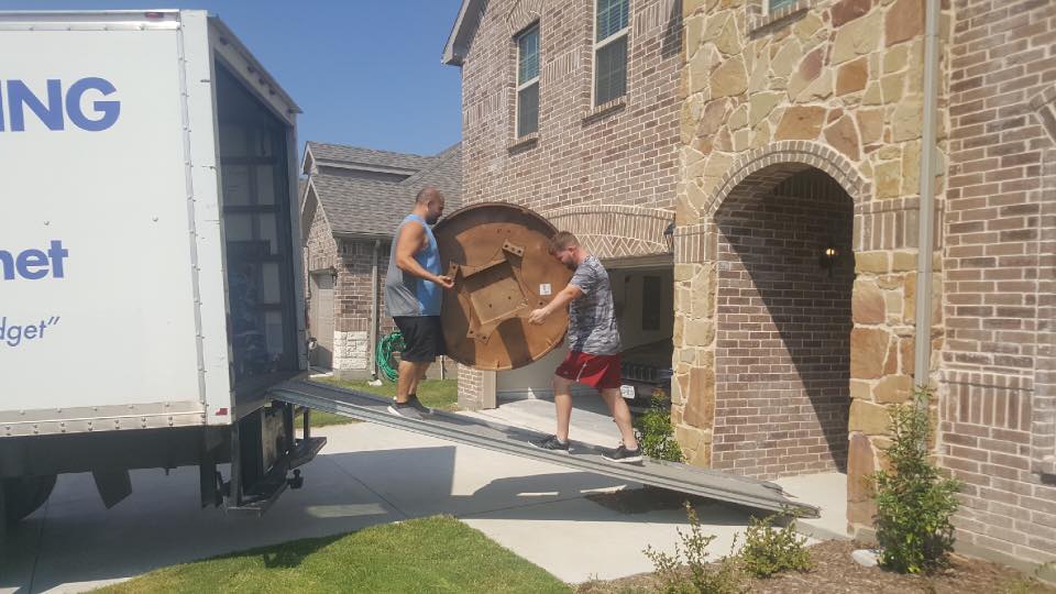 Great White Moving Company | 3520 Bernie Anderson Ave #200, Fort Worth, TX 76116, USA | Phone: (682) 268-1471