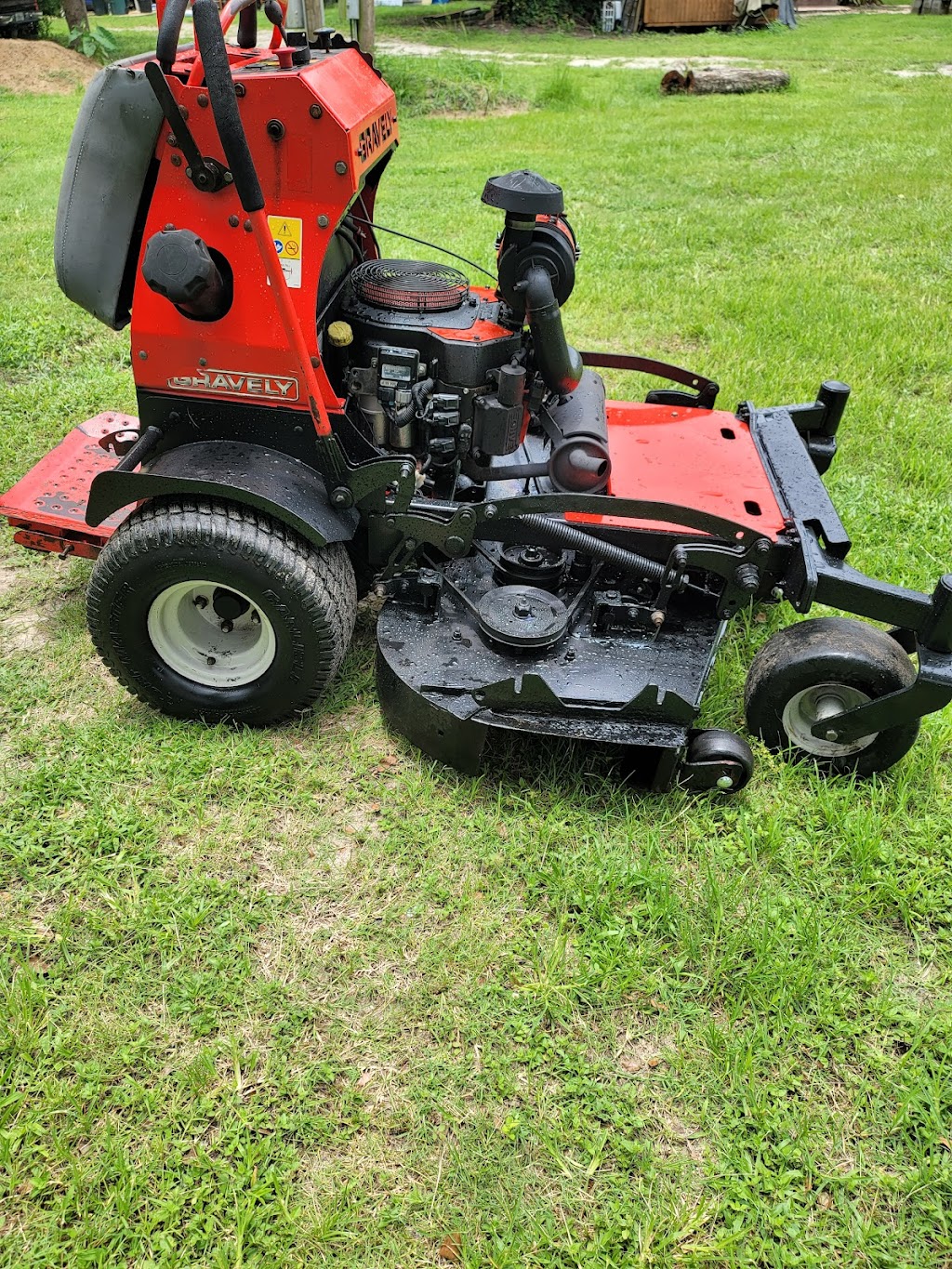 J and J Mowers LLC | 2242 NE 97th Street Rd, Anthony, FL 32617, USA | Phone: (352) 734-8822