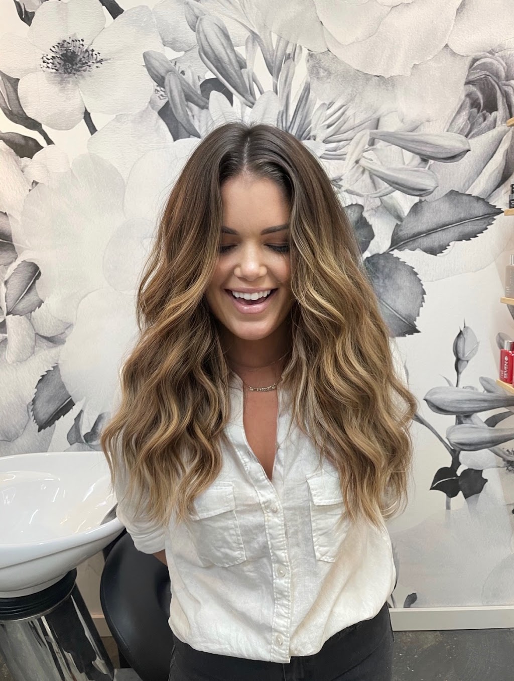 Manely Salon | 3007 Clairemont Dr #16, San Diego, CA 92117, USA | Phone: (619) 922-8711