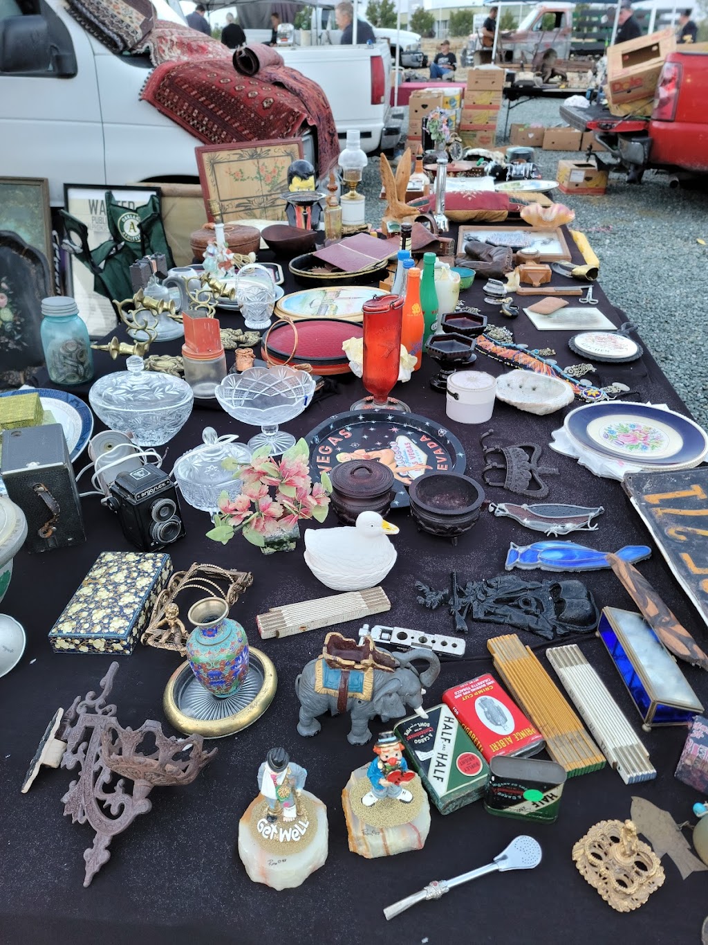 Old Sutter Creek Flea market, 3rd Sunday | 581 CA-49, Sutter Creek, CA 95685, USA | Phone: (209) 267-8314