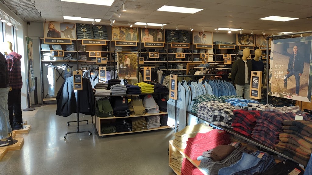 Levis Outlet Store | 1 Premium Outlets Blvd Unit 715, Tinton Falls, NJ 07753, USA | Phone: (732) 493-4595