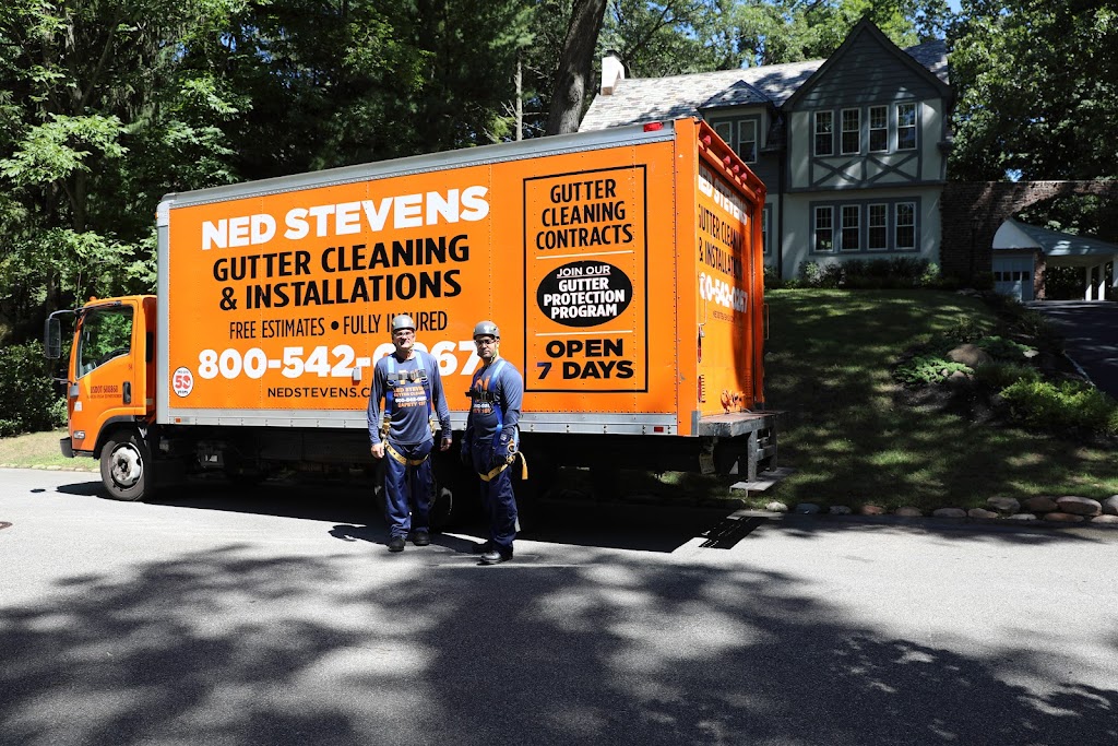 Ned Stevens Gutter Cleaning | 25291 Pleasant Valley Rd, Chantilly, VA 20152, USA | Phone: (703) 782-9107
