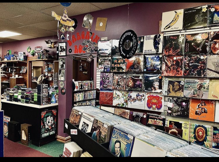 Vyntage Vinyl | 1902 Old W Main St, Red Wing, MN 55066, USA | Phone: (651) 388-5458