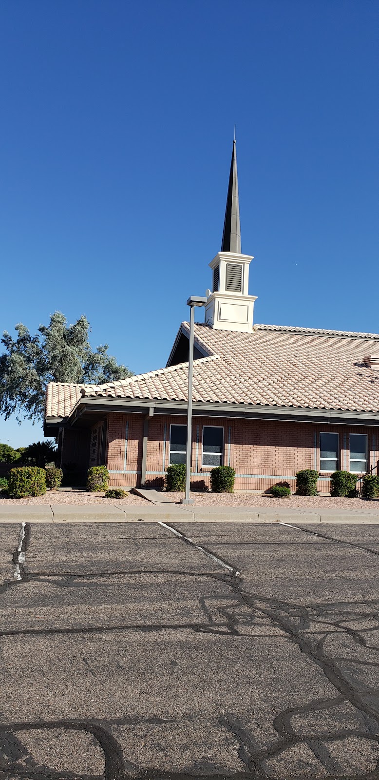 The Church of Jesus Christ of Latter-day Saints | 745 N Val Vista Dr, Gilbert, AZ 85234, USA | Phone: (480) 830-5307