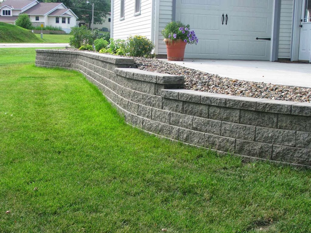 Countryside Lawn & Landscape Inc | 50 Jefferson Dr, Zumbrota, MN 55992, USA | Phone: (507) 732-4404