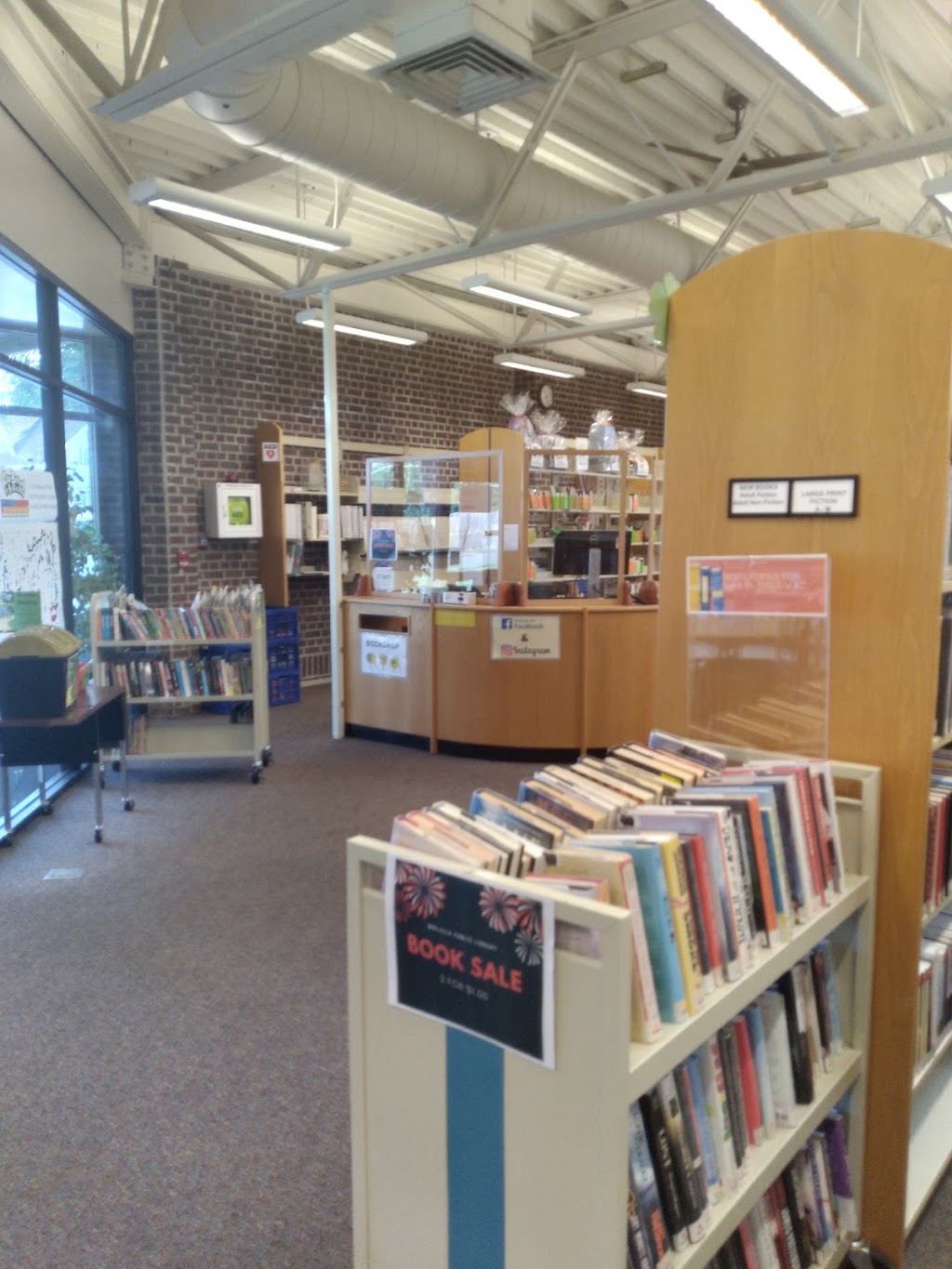 Molalla Public Library | 201 E 5th St, Molalla, OR 97038, USA | Phone: (503) 829-2593