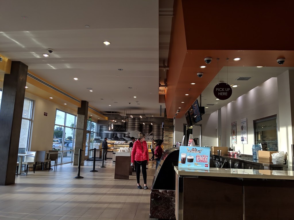 85°C Bakery Cafe - Fullerton | 535 N Commonwealth Ave, Fullerton, CA 92831, USA | Phone: (714) 871-8585