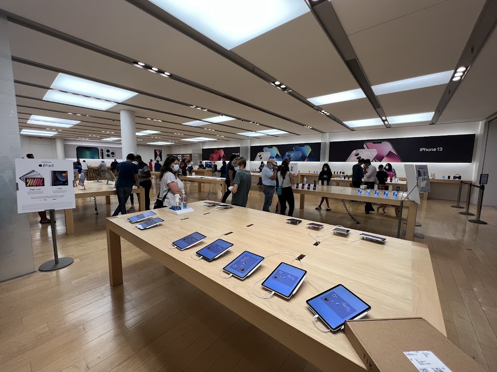 Apple Tices Corner | 441 Chestnut Ridge Rd, Woodcliff Lake, NJ 07677, USA | Phone: (201) 474-4180