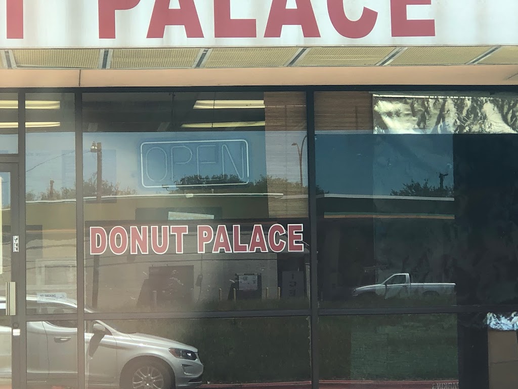 Donut Palace | 3601 SW Green Oaks Blvd #105, Arlington, TX 76017 | Phone: (817) 557-1062