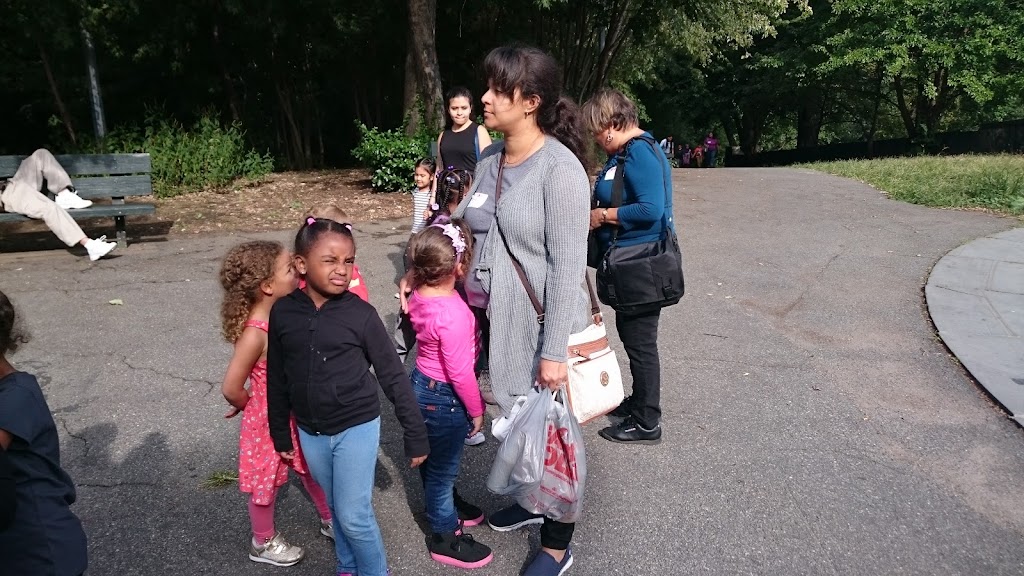 La Nueva Estrella | 390 E 204th St #1, Bronx, NY 10467, USA | Phone: (718) 653-0788