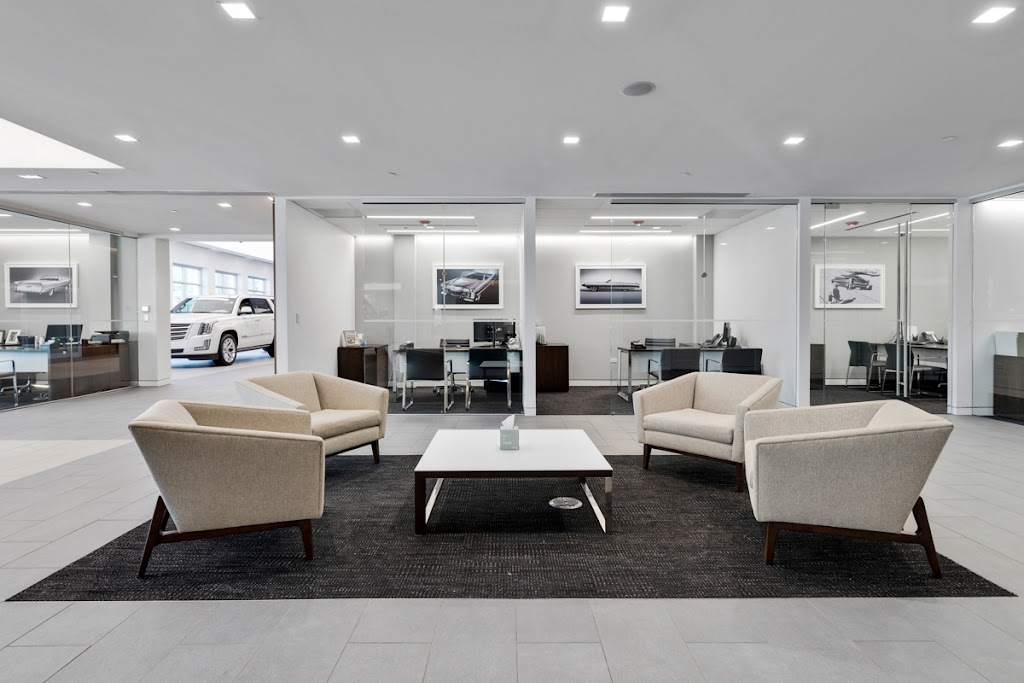 Napleton Cadillac of Northbrook | 100 Skokie Blvd, Northbrook, IL 60062, USA | Phone: (847) 564-4090