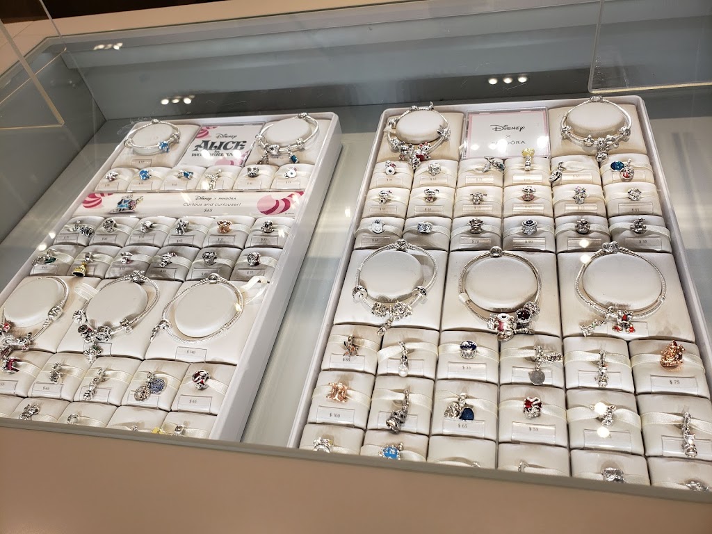 Concordia University Wisconsin Bookstore | 12800 N Lake Shore Dr, Mequon, WI 53097, USA | Phone: (262) 243-4349