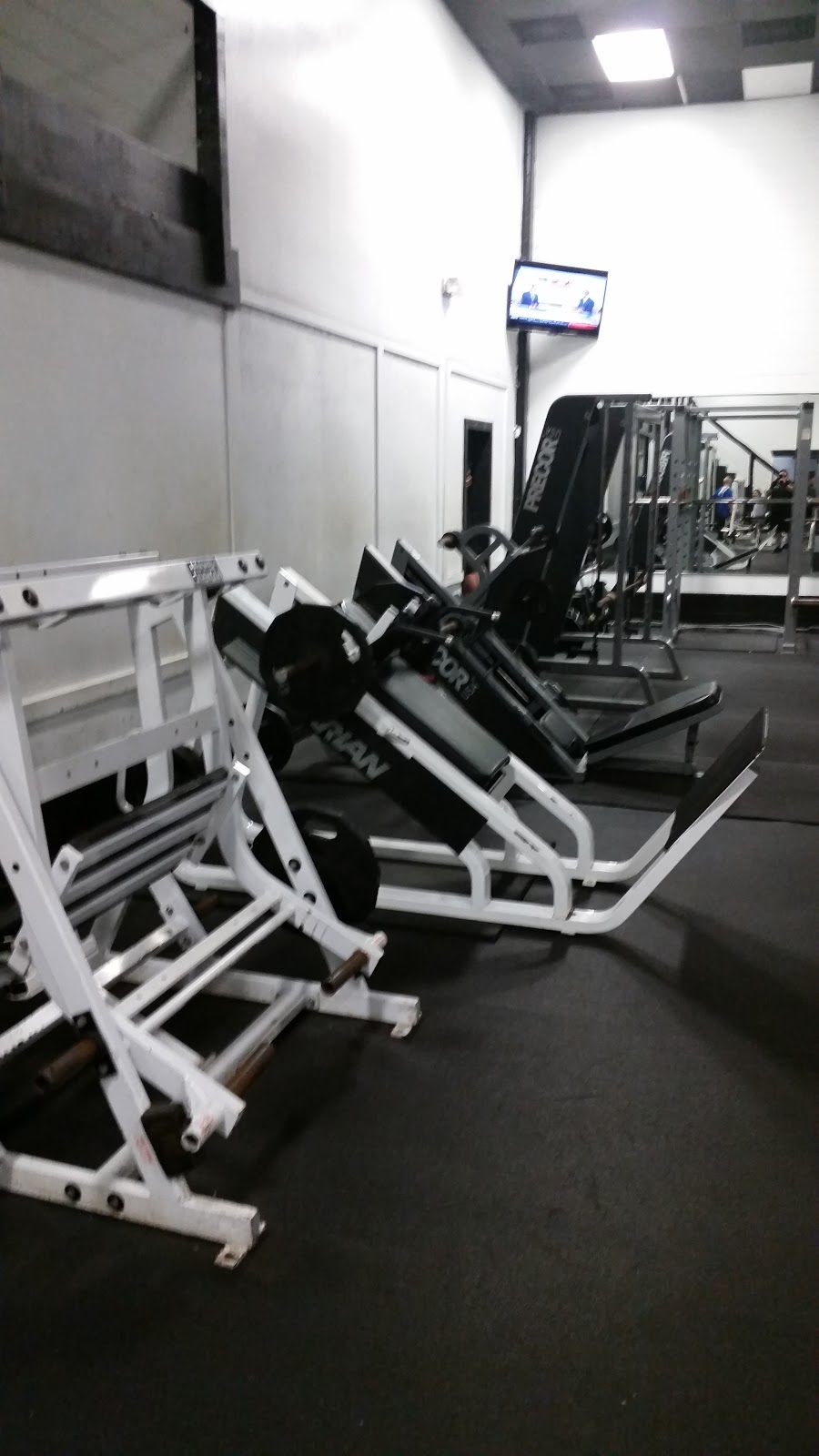 FIT24 Gym Kingsville | 2001 Brahma Blvd, Kingsville, TX 78363, USA | Phone: (361) 221-1401