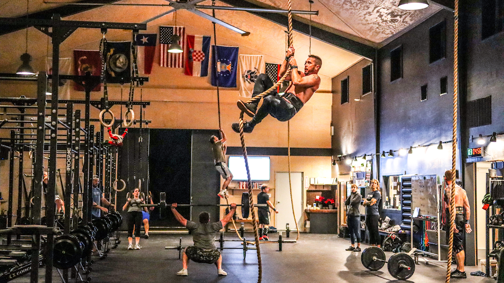 CrossFit Full Sail | 2001 Hideaway Bay Ct, Granbury, TX 76049, USA | Phone: (817) 527-8769